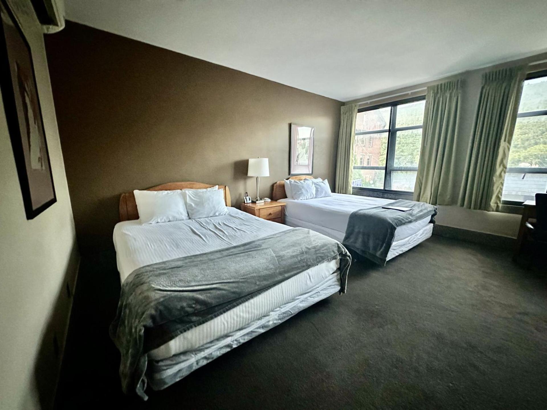 Latchis Hotel Brattleboro Extérieur photo